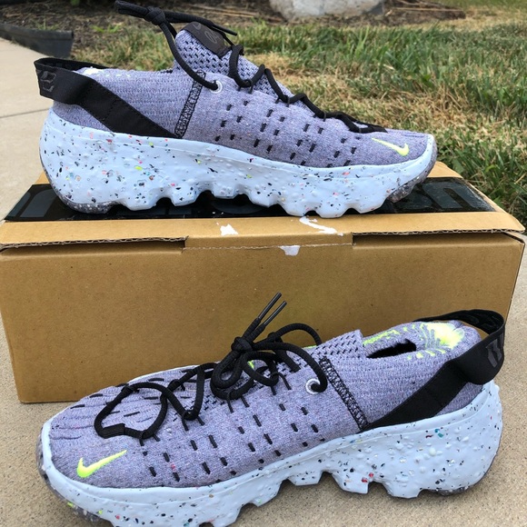 Space Hippie 04 VOLT - Picture 2 of 6